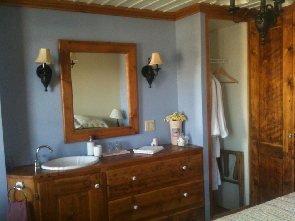 Auberge Du Maitre Forgeron Beaupré Rum bild
